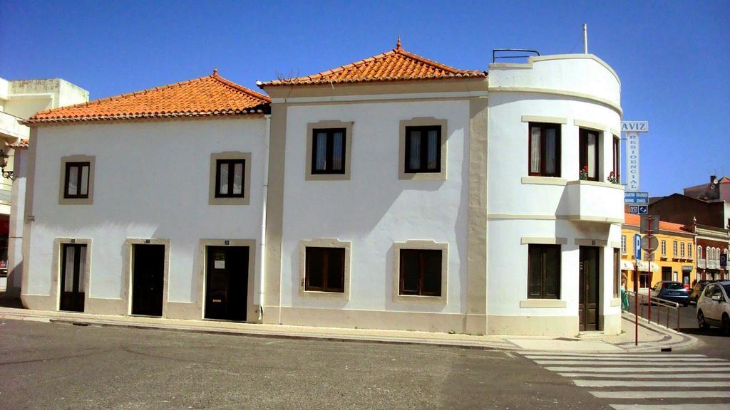 Hotel Residencia Aviz Peniche Esterno foto